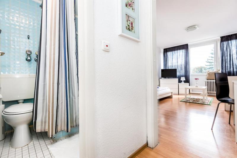 Apartment Budget Friendly Köln